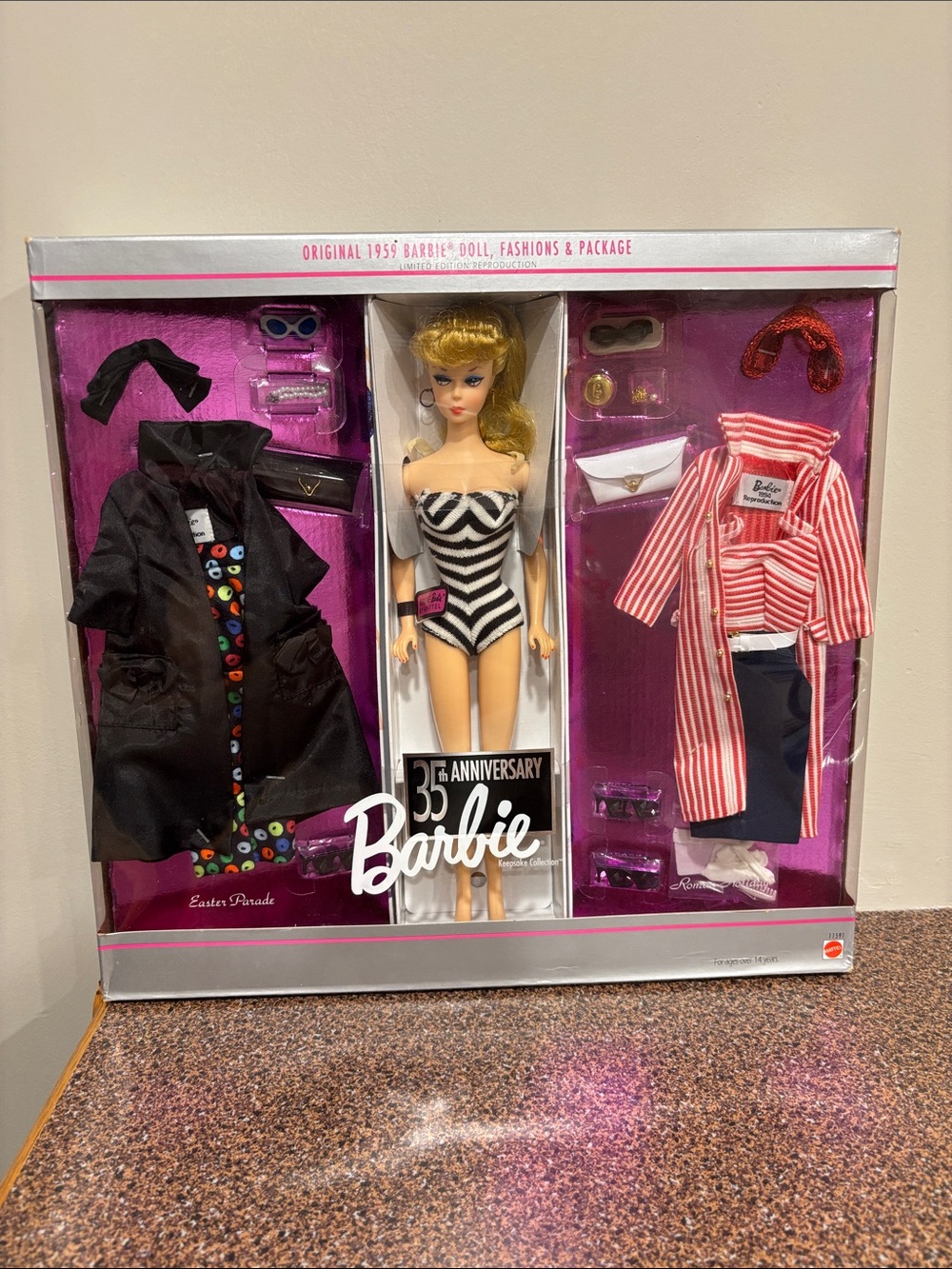 Barbie 35th Anniversary Giftset 1959 Doll Fashions and Package Reproduction